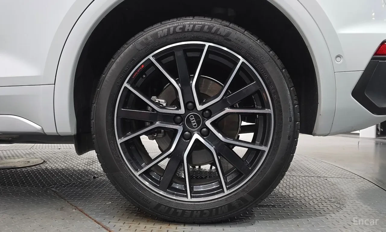 Audi Q5 Sportback 40 TDI quattro| QUATTRO| LED| , снимка 6 - Автомобили и джипове - 55184828