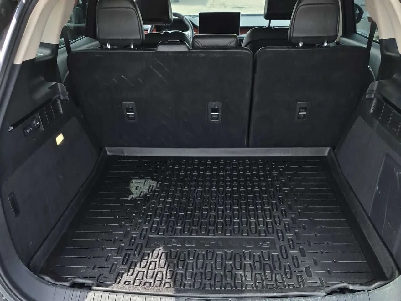 Lincoln Navigator * Reserve * CARFAX * ���� �� �� | Mobile.bg � ����������� 11