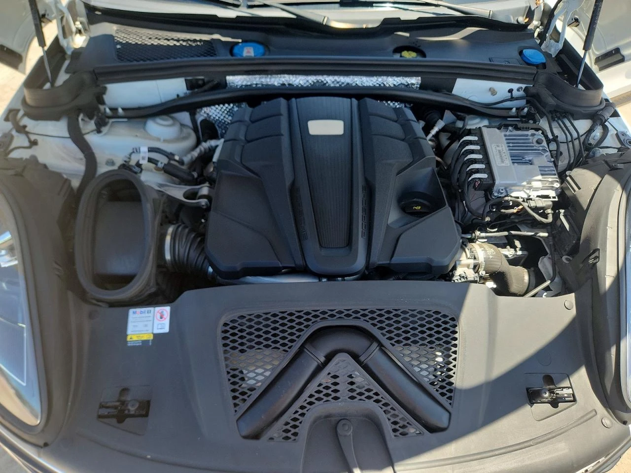 Porsche Macan 3.0l S, снимка 11 - Автомобили и джипове - 55566294