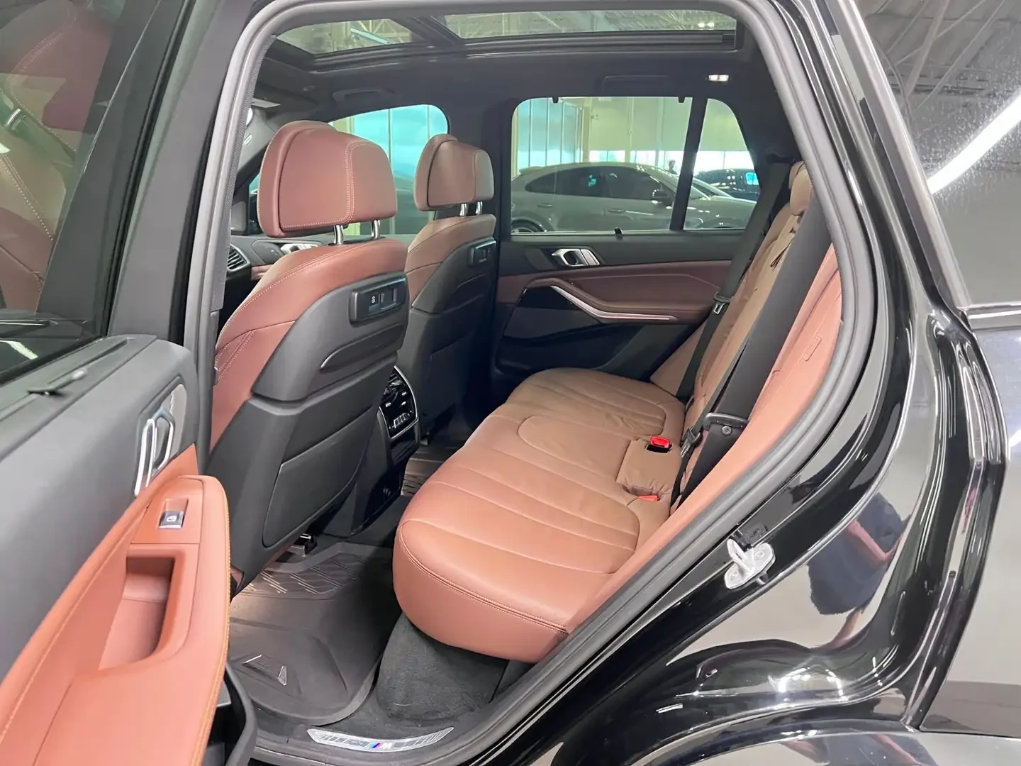 BMW X5 XDRIVE50I * M-SPORT*  * КРАЙНА ЦЕНА* , снимка 13 - Автомобили и джипове - 55972901