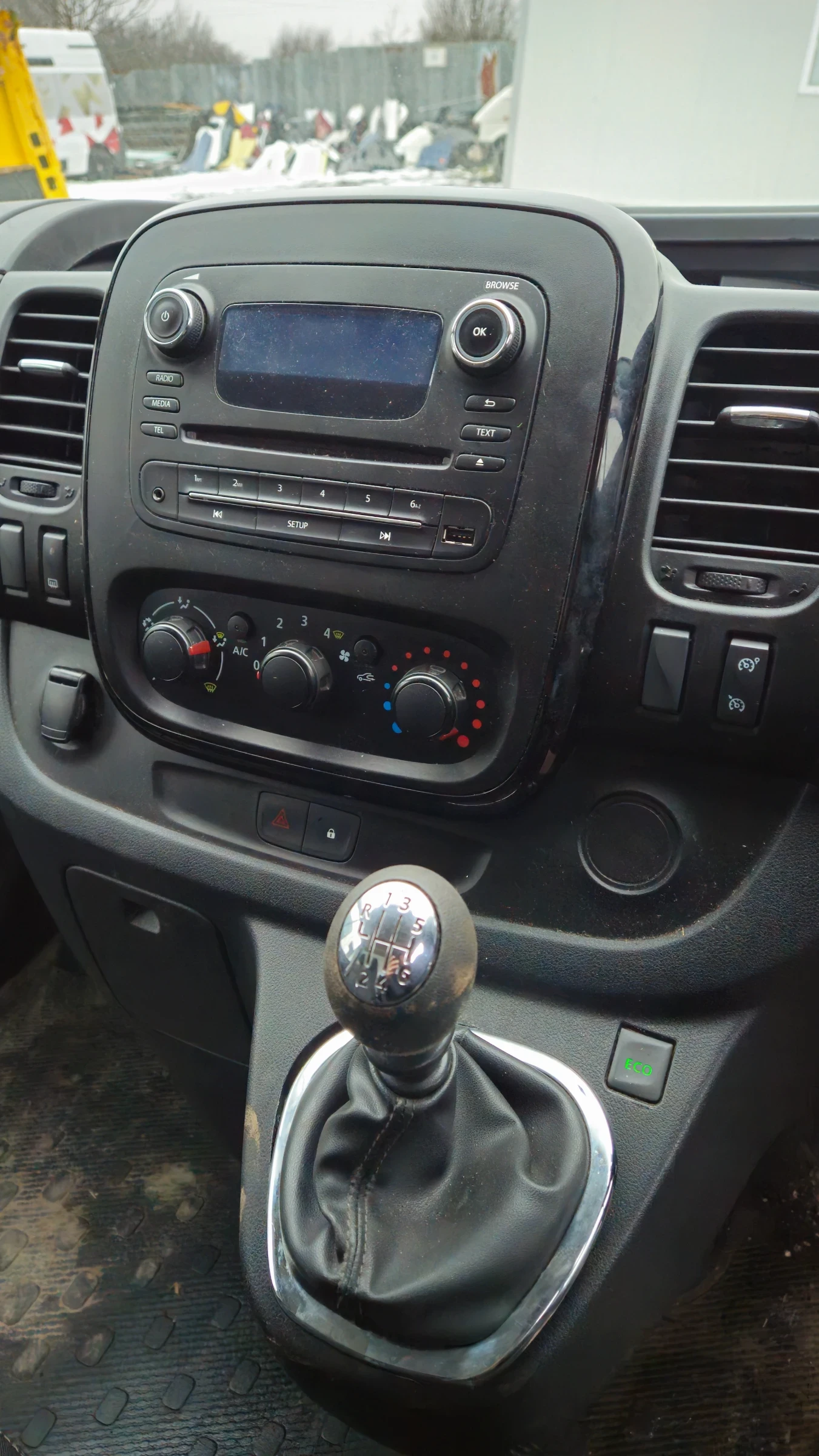 Opel Vivaro 1.6cdti/на части  - изображение 7