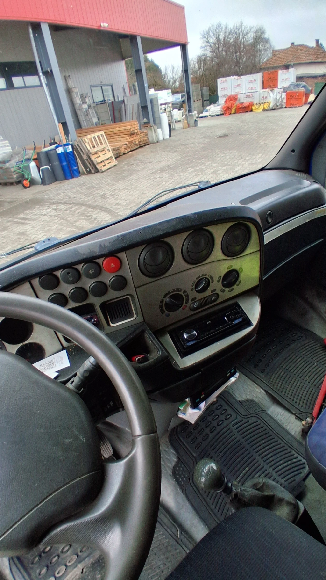 Iveco 35c15  - изображение 4