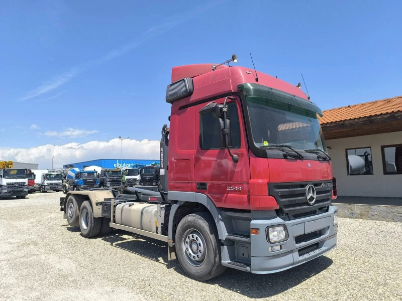 Mercedes-Benz Actros 2544 6X2 MULTILIFT