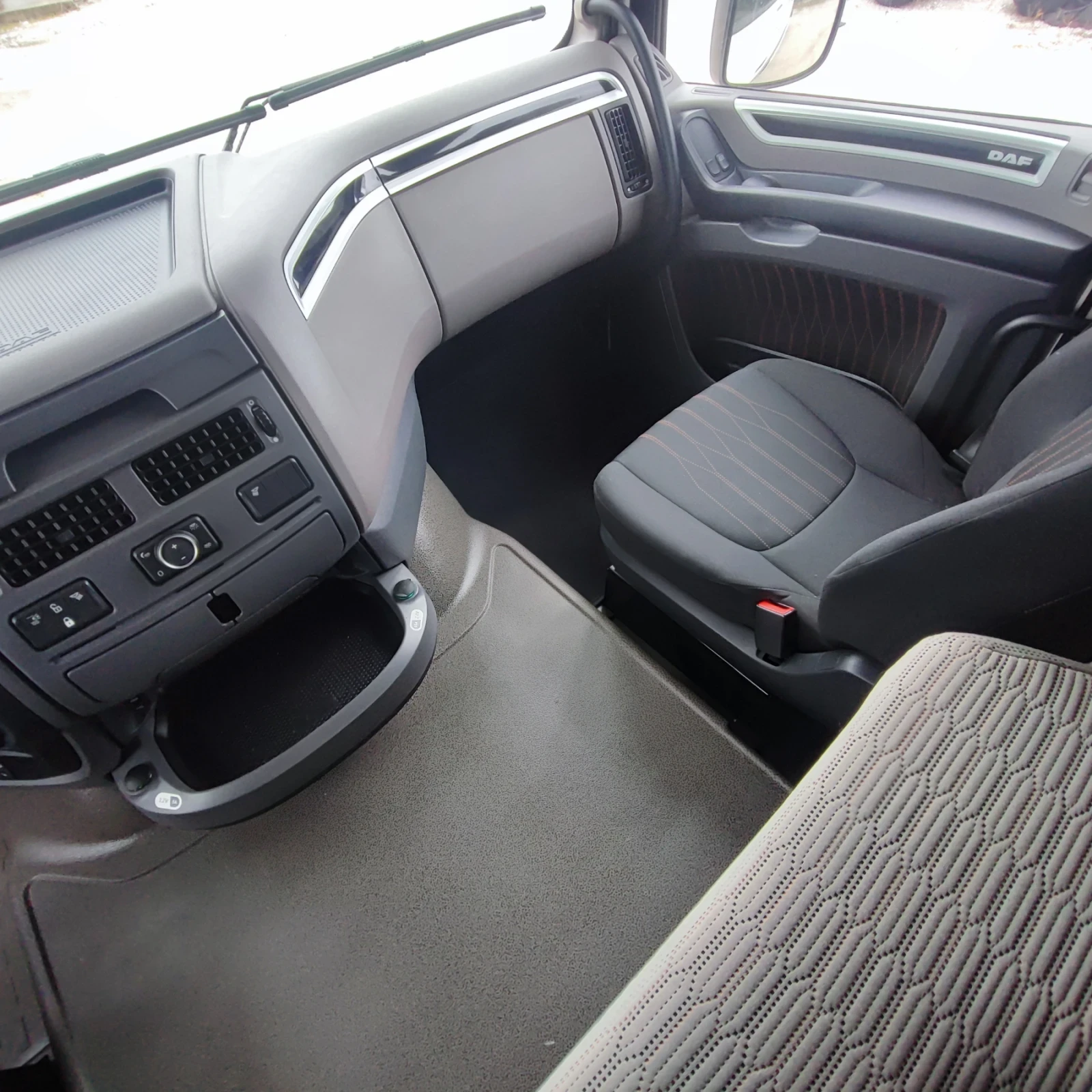 Daf XF 480�.�. * RETARDER | Mobile.bg � ����������� 12