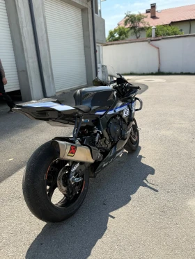Обява за продажба на Yamaha YZF-R1 R1 ~57 999 лв. - изображение 5