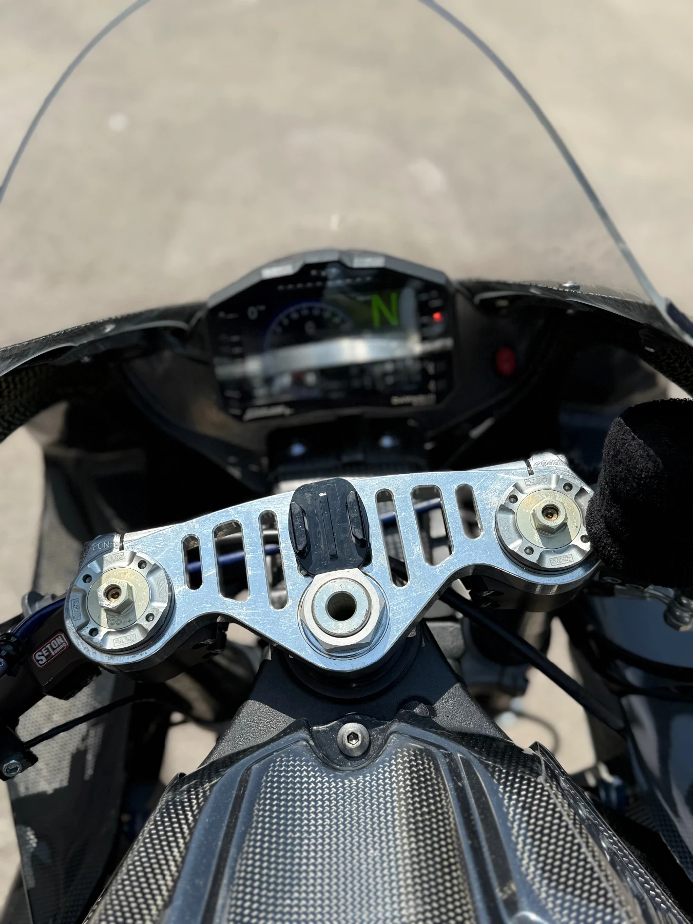 Yamaha YZF-R1 R1 - изображение 9