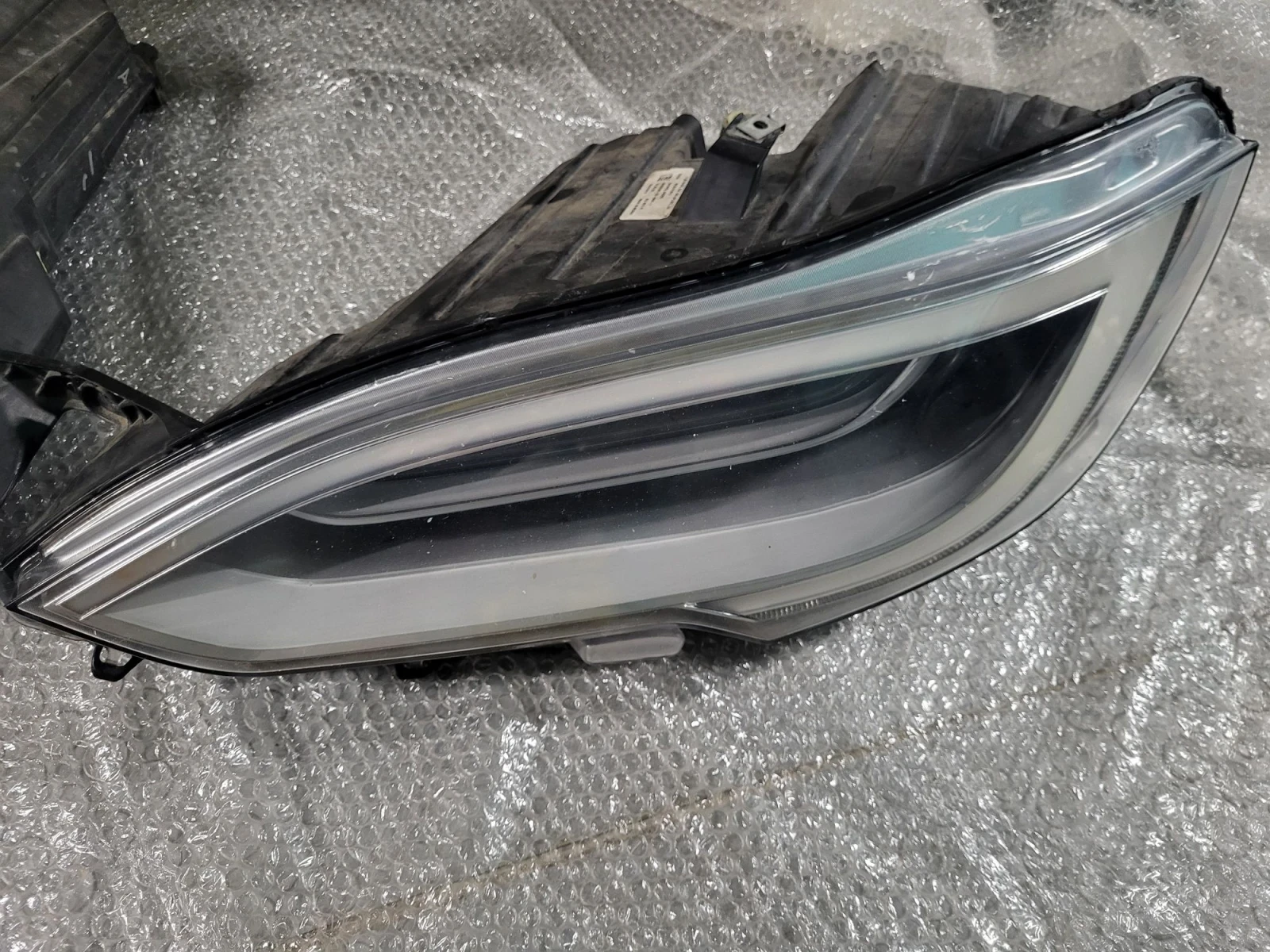 ���������� ������ �� Tesla Model S   | Mobile.bg � ����������� 3