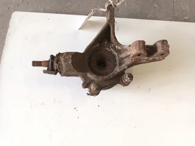 Шенкел главина Ляв пежо 5008 1.6хди