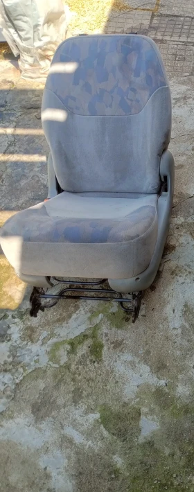 Седалки - обикновени, спортни, снимка 1