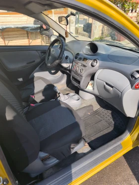 Toyota Yaris, снимка 8