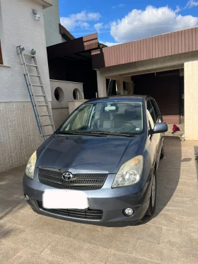 Toyota Corolla verso, снимка 1