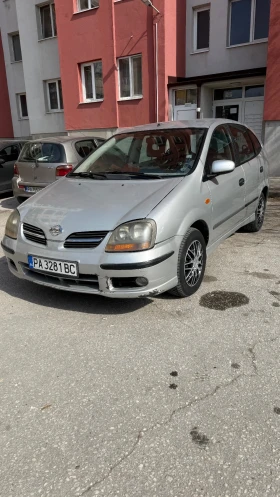 Nissan Almera tino 