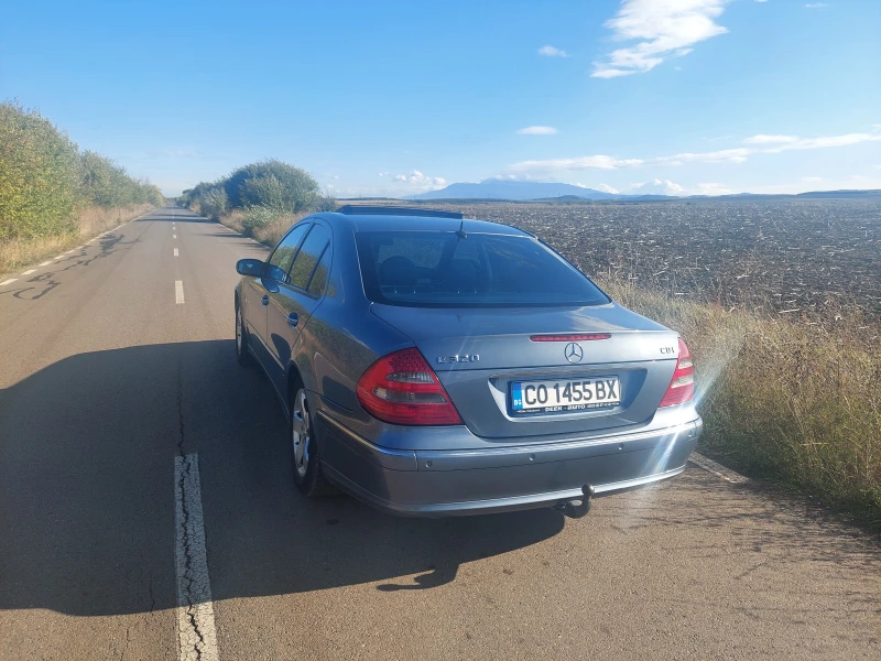 Mercedes-Benz E 320, снимка 12 - Автомобили и джипове - 47539453