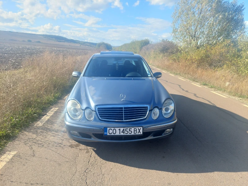 Mercedes-Benz E 320, снимка 3 - Автомобили и джипове - 47539453