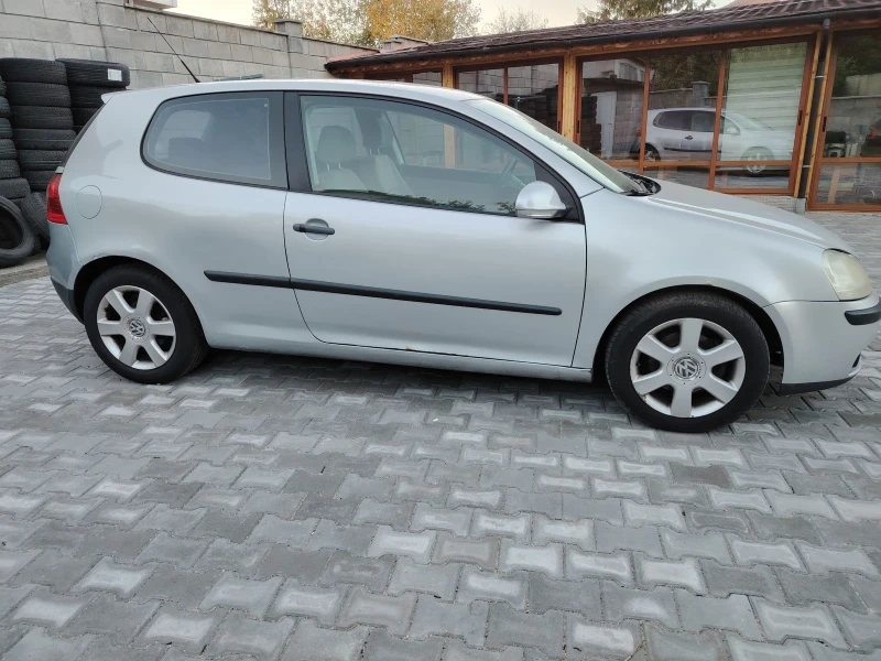 VW Golf 1.9tdi, снимка 2 - Автомобили и джипове - 47763510