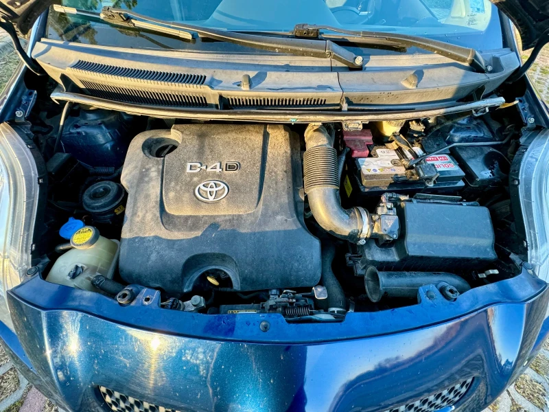 Toyota Yaris 1.4 D4D, снимка 9 - Автомобили и джипове - 47991882