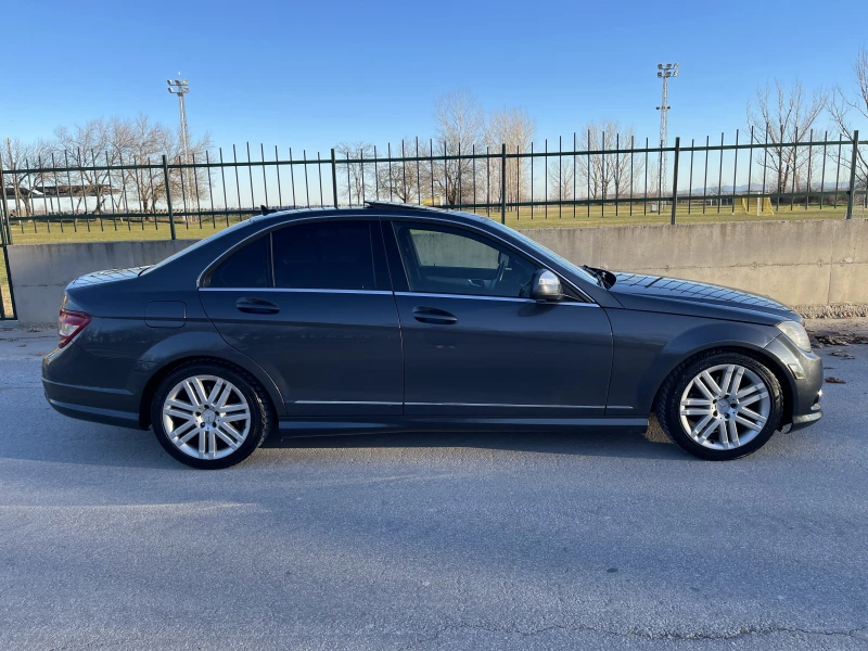 Mercedes-Benz C 300, снимка 1 - Автомобили и джипове - 48536640