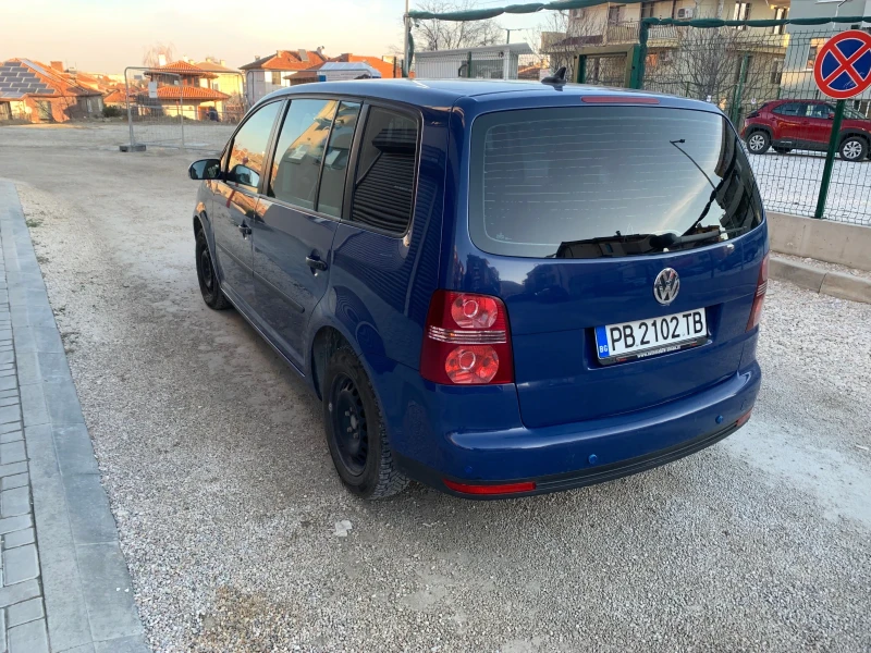 VW Touran 1.9TDI, снимка 4 - Автомобили и джипове - 49431151