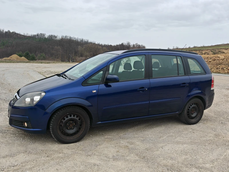 Opel Zafira, снимка 1 - Автомобили и джипове - 49611195