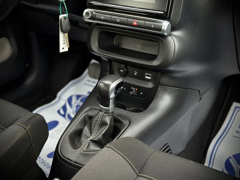 Citroen C3 1.2i * AUTOMAT* LED* LaneAsisst* NAVI* , снимка 11 - Автомобили и джипове - 51044421