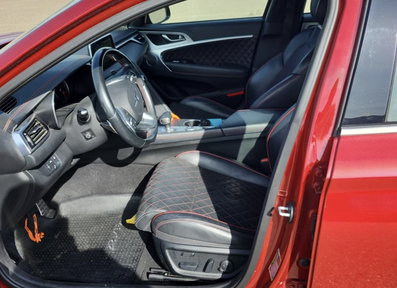 Genesis G70 3.3T SPORT, снимка 5 - Автомобили и джипове - 52749899