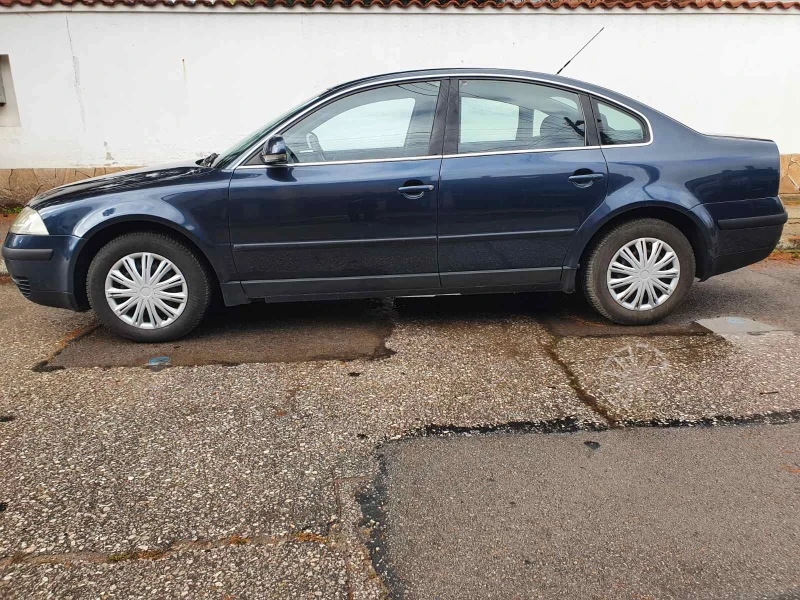 VW Passat, снимка 3 - Автомобили и джипове - 52553340
