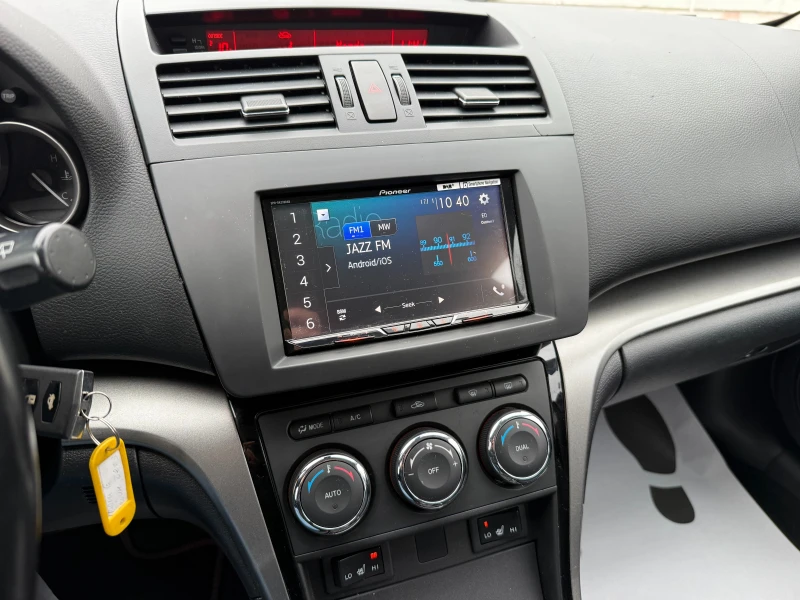 Mazda 6 1.8i 120 к.с. , снимка 12 - Автомобили и джипове - 52989557