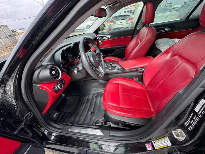 Alfa Romeo Giulia TI, Q4, RED LEATHER, AWD, FULLY LOADED | Mobile.bg � ����������� 9