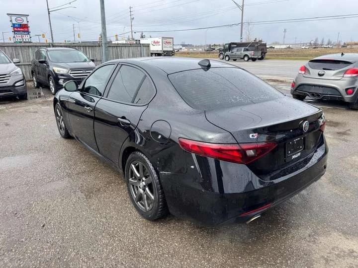 Alfa Romeo Giulia TI, Q4, RED LEATHER, AWD, FULLY LOADED | Mobile.bg � ����������� 3