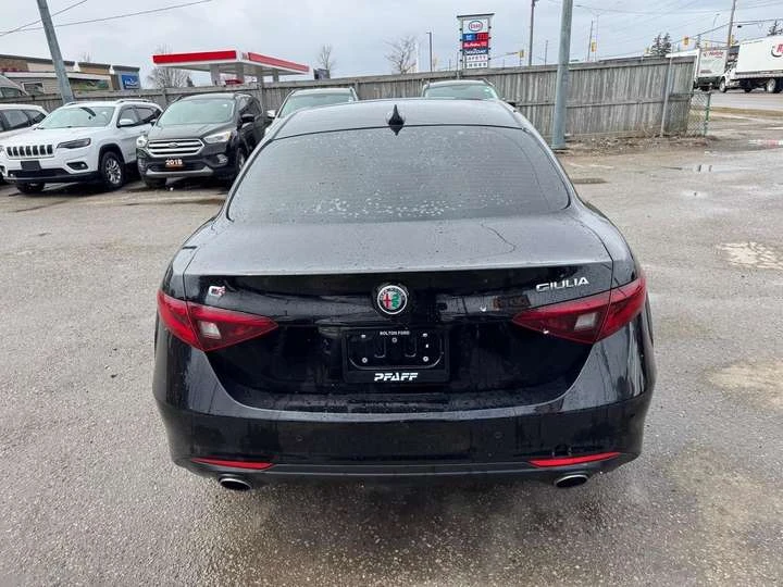 Alfa Romeo Giulia TI, Q4, RED LEATHER, AWD, FULLY LOADED | Mobile.bg � ����������� 4