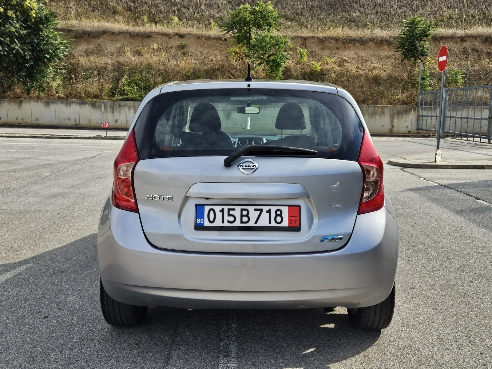 Nissan Note 1.2 АВТОМАТИК  - изображение 5