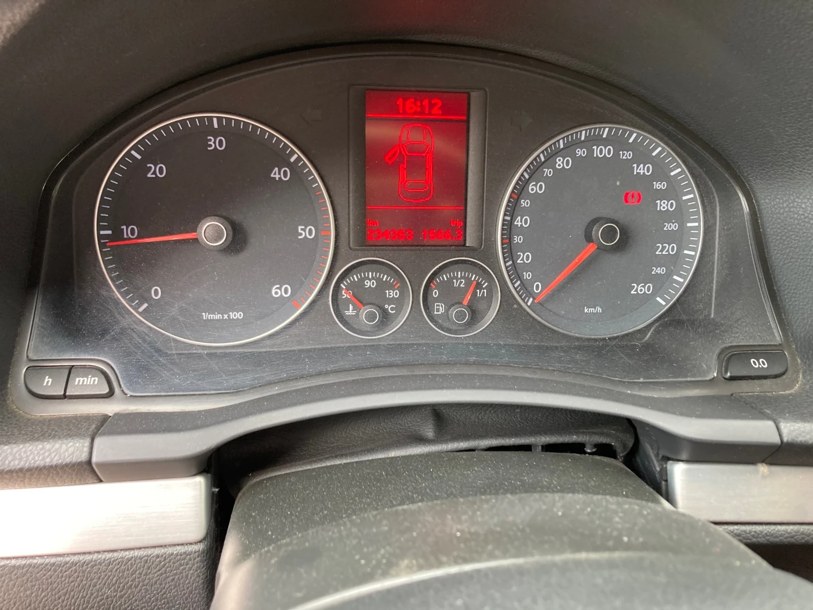 VW Eos 2.0TDI-140 - изображение 10