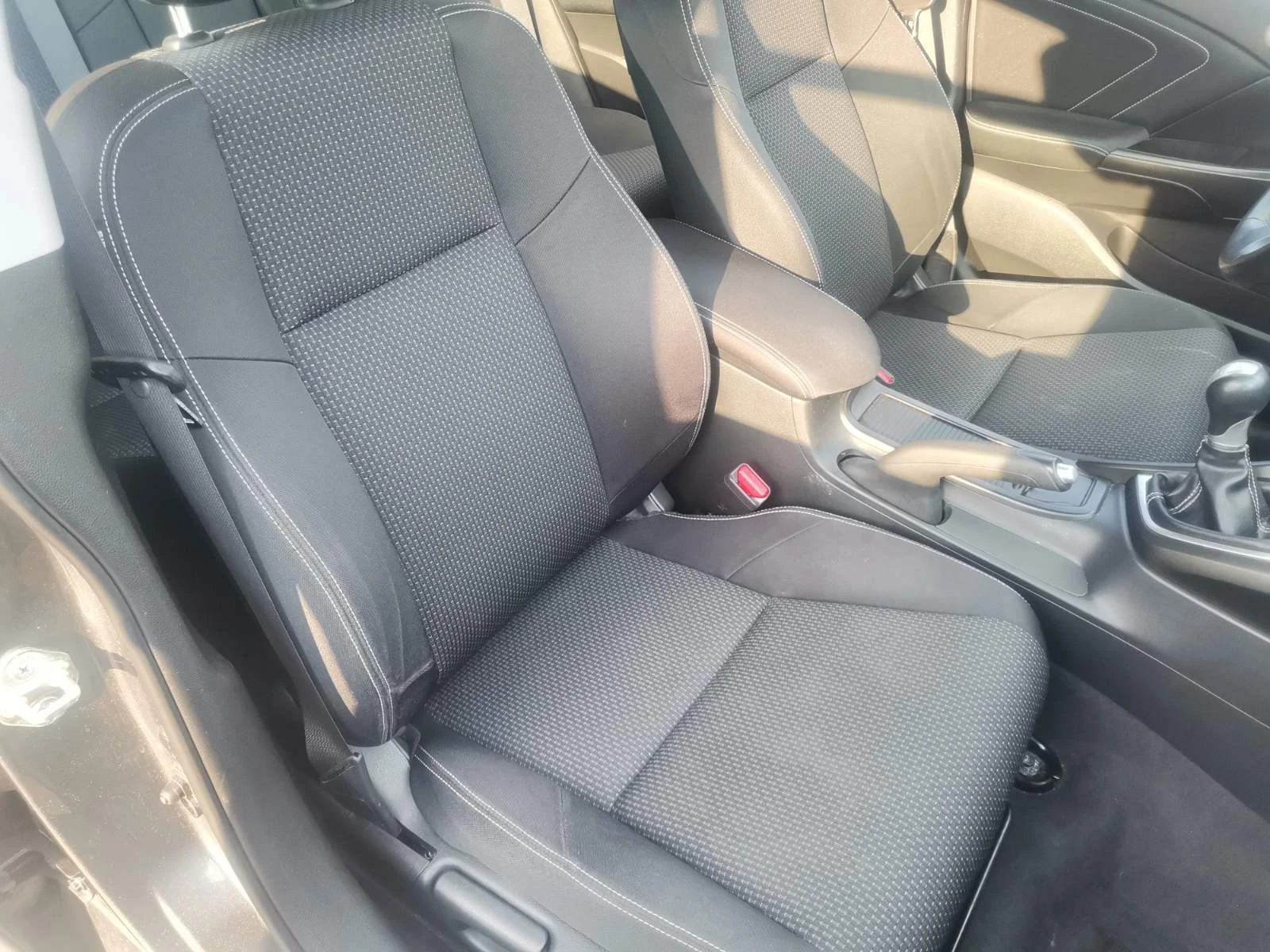 Honda Civic КАТО НОВ/NAVI - изображение 10