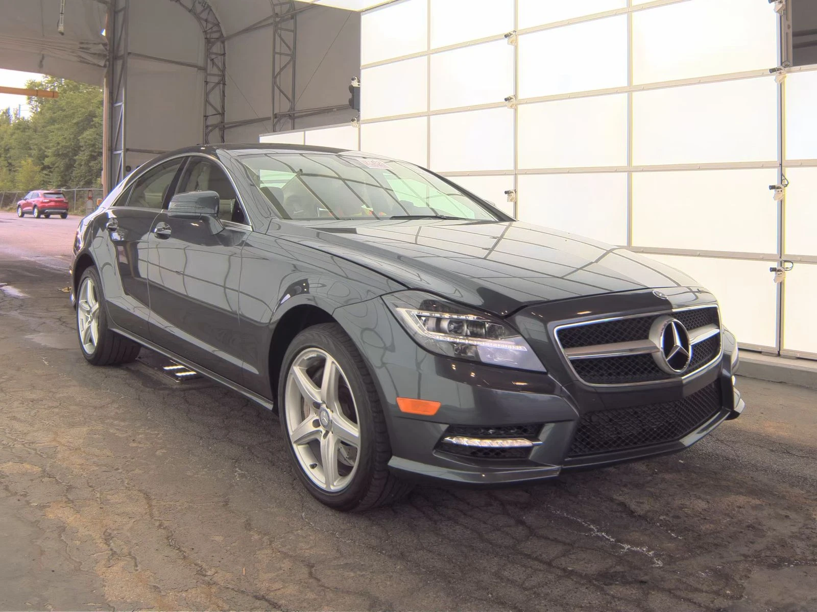 Mercedes-Benz CLS 550 4MATIC (AMG-Pack) Обдух* Harman/Kardon* Масаж*  - изображение 3
