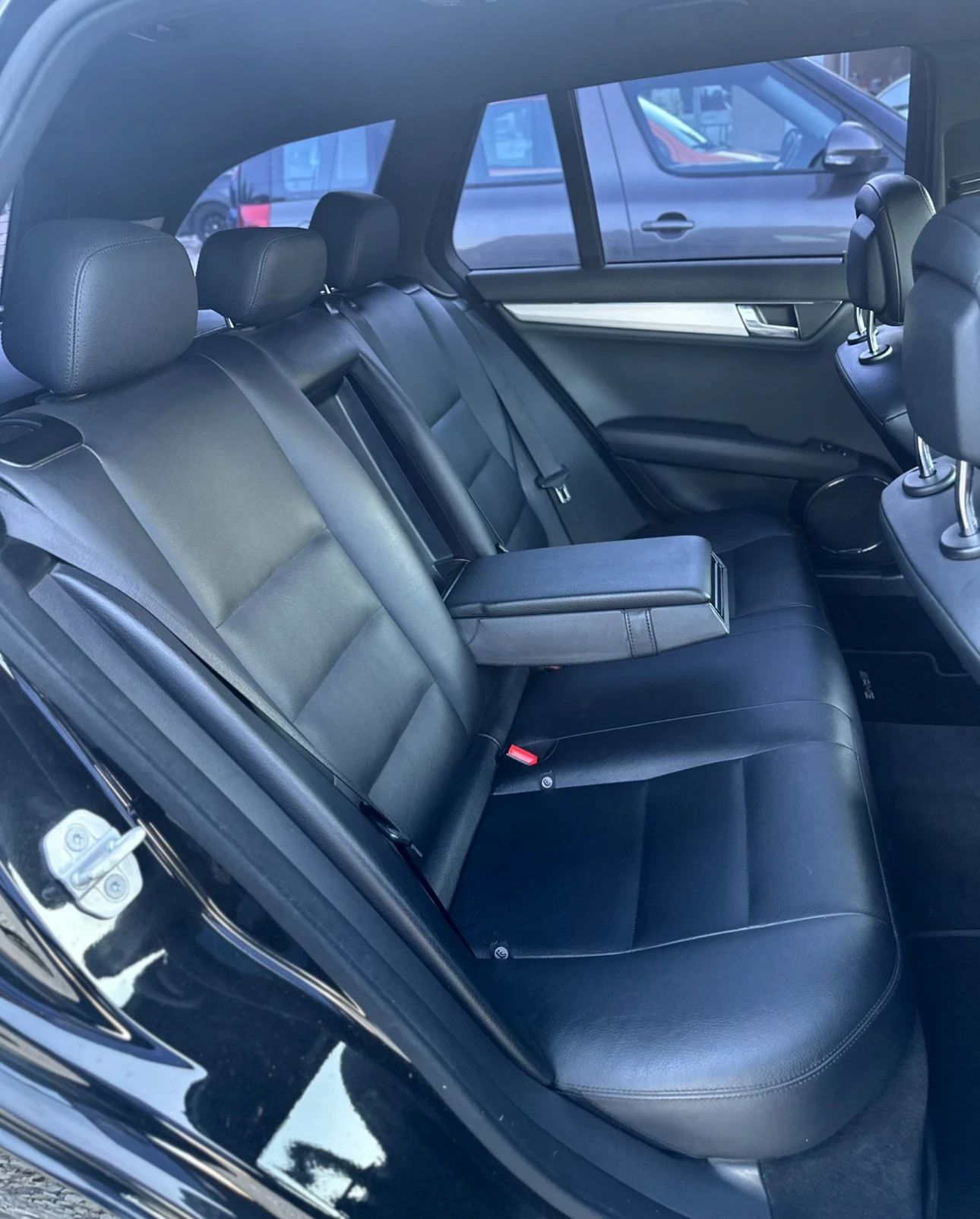 Mercedes-Benz C 320 * 4 Matic* * Amg Pack* * Avantgarde* * Key-Less*  | Mobile.bg   13