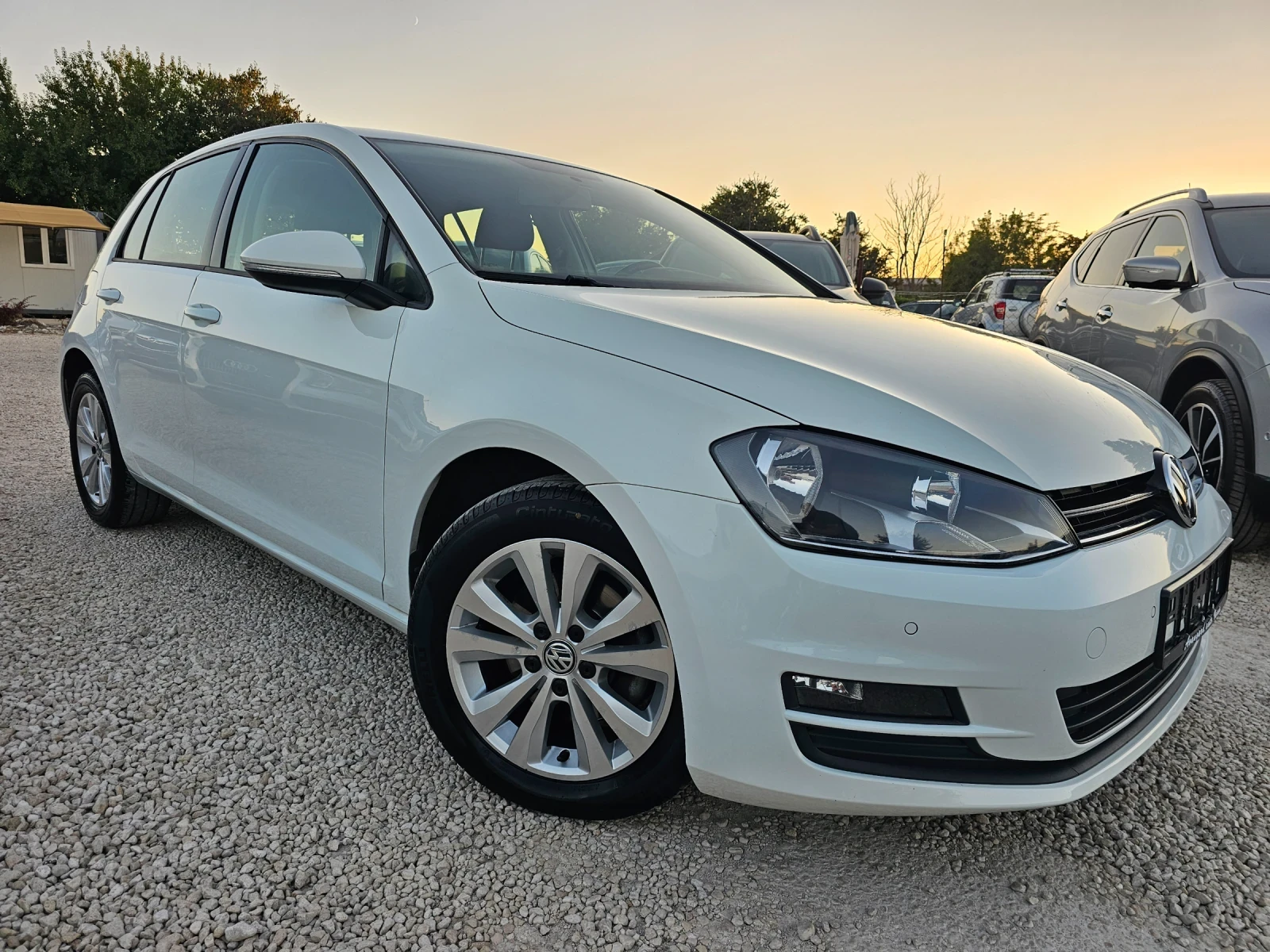 VW Golf 1.6TDI, 110к.с., DSG - изображение 3