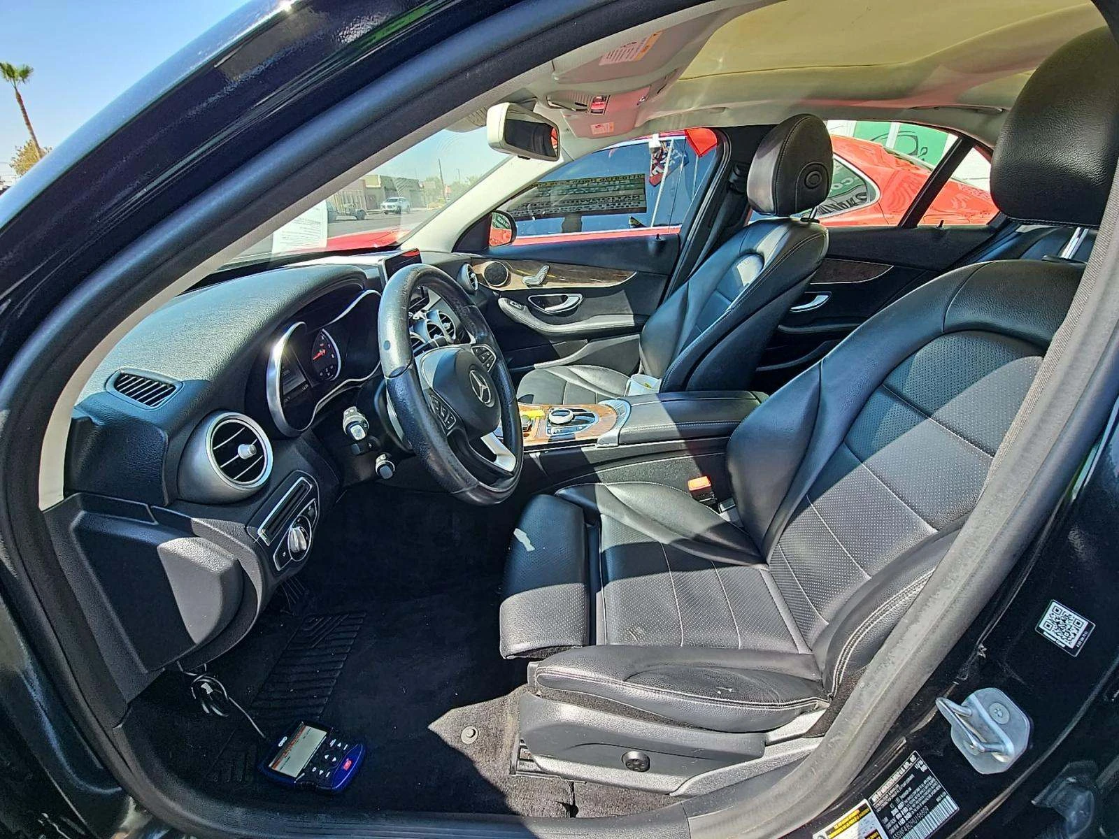 Mercedes-Benz C 300 * 4MATIC * CARFAX * ЦЕНА ДО БЪЛГАРИЯ - изображение 5