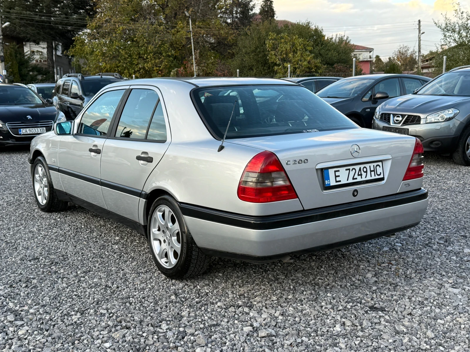 Mercedes-Benz C 200 (136 кс ) Бензин/Газ Оригинален вид , без ръжда | Mobile.bg — изображение 8