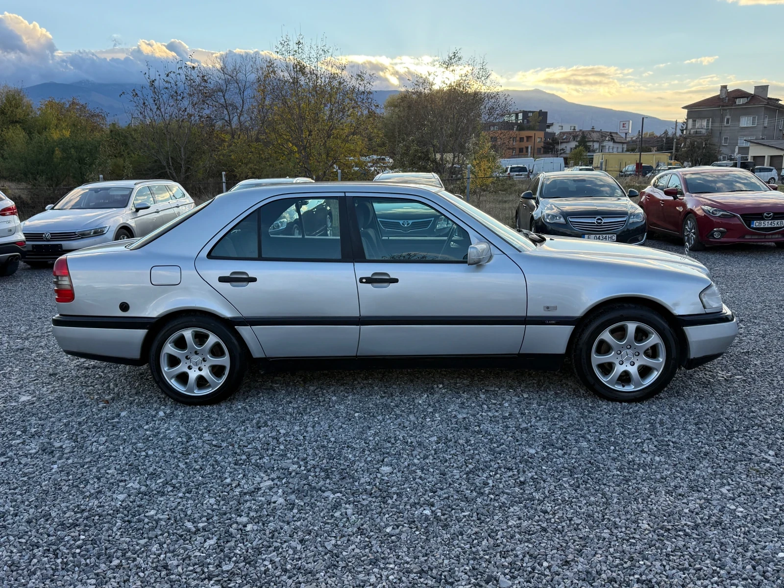 Mercedes-Benz C 200 (136 кс ) Бензин/Газ Оригинален вид , без ръжда | Mobile.bg — изображение 5