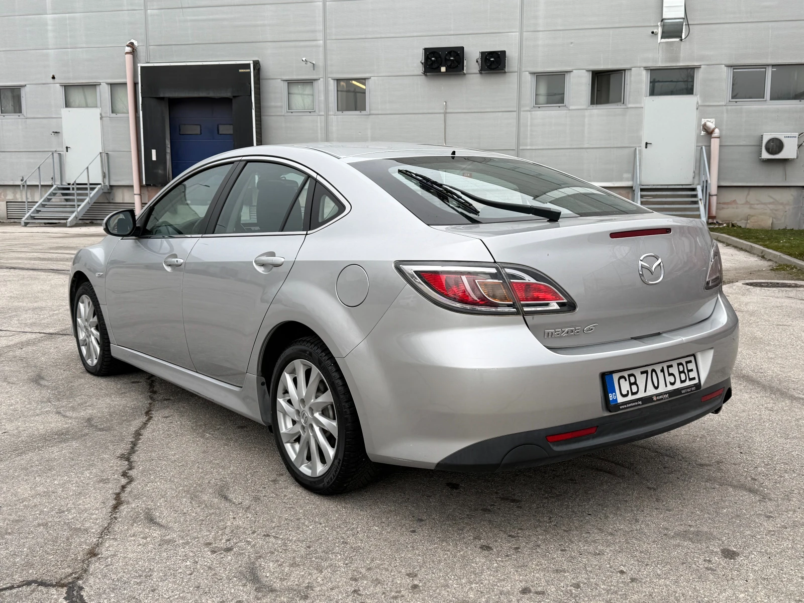 Mazda 6 1.8i 120 к.с.  - изображение 3