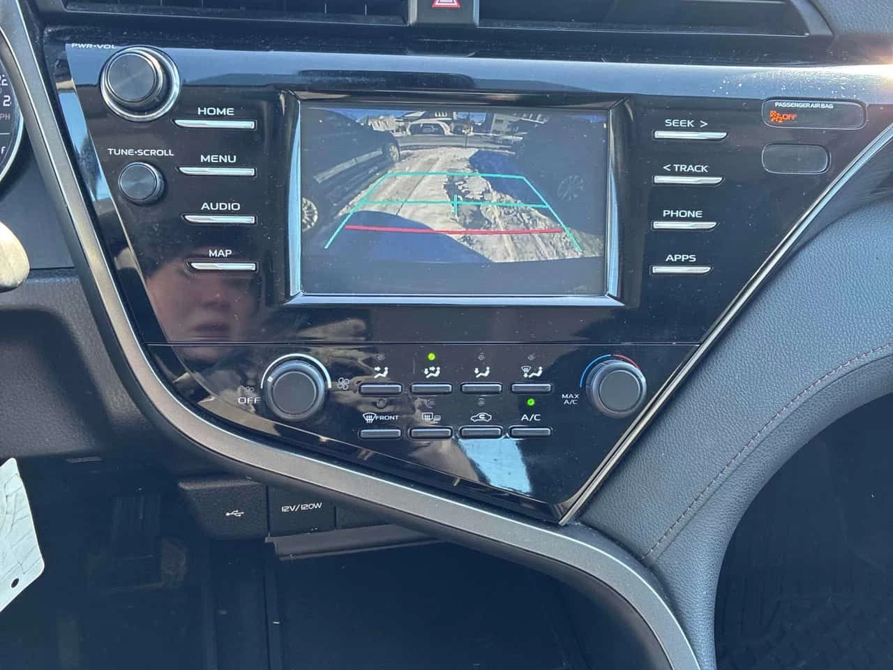 Toyota Camry * LE * CARFAX * KEYLESS *  - изображение 8