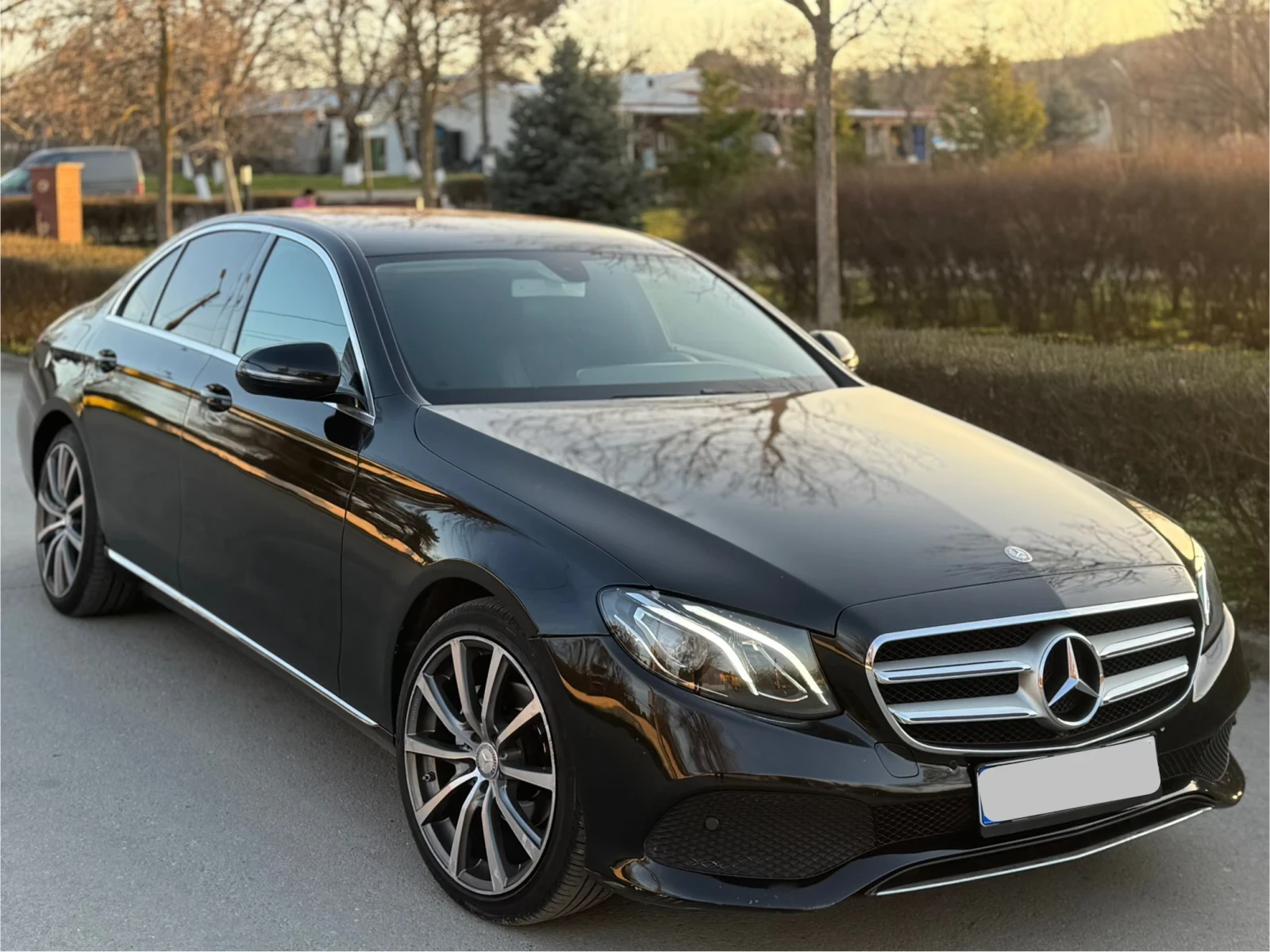 Mercedes-Benz E 200 d 9GTRON* F1* CAM* AMBIENT* 