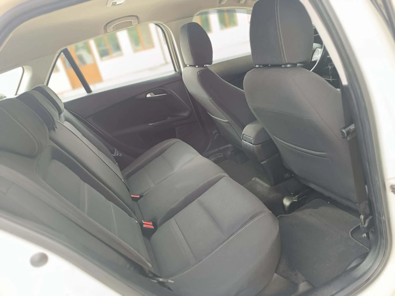 Fiat Tipo T-Jet  turbo, снимка 9 - Автомобили и джипове - 54079180