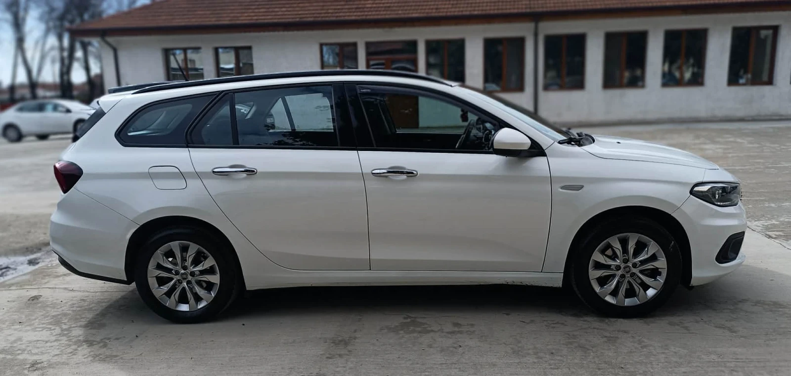 Fiat Tipo T-Jet  turbo, снимка 4 - Автомобили и джипове - 54079180