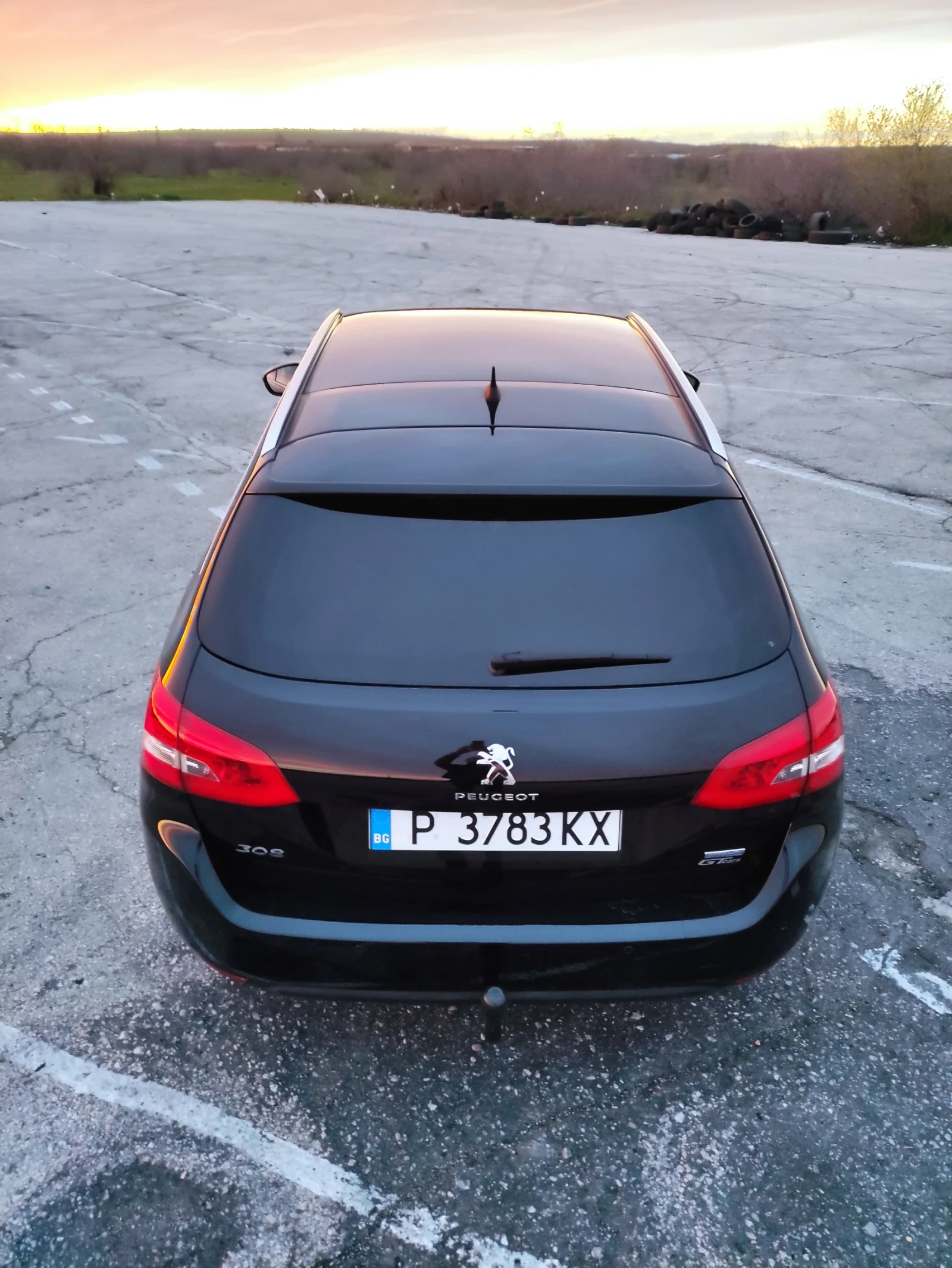 Peugeot 308 1.6 blueHDI, снимка 8 - Автомобили и джипове - 54650539