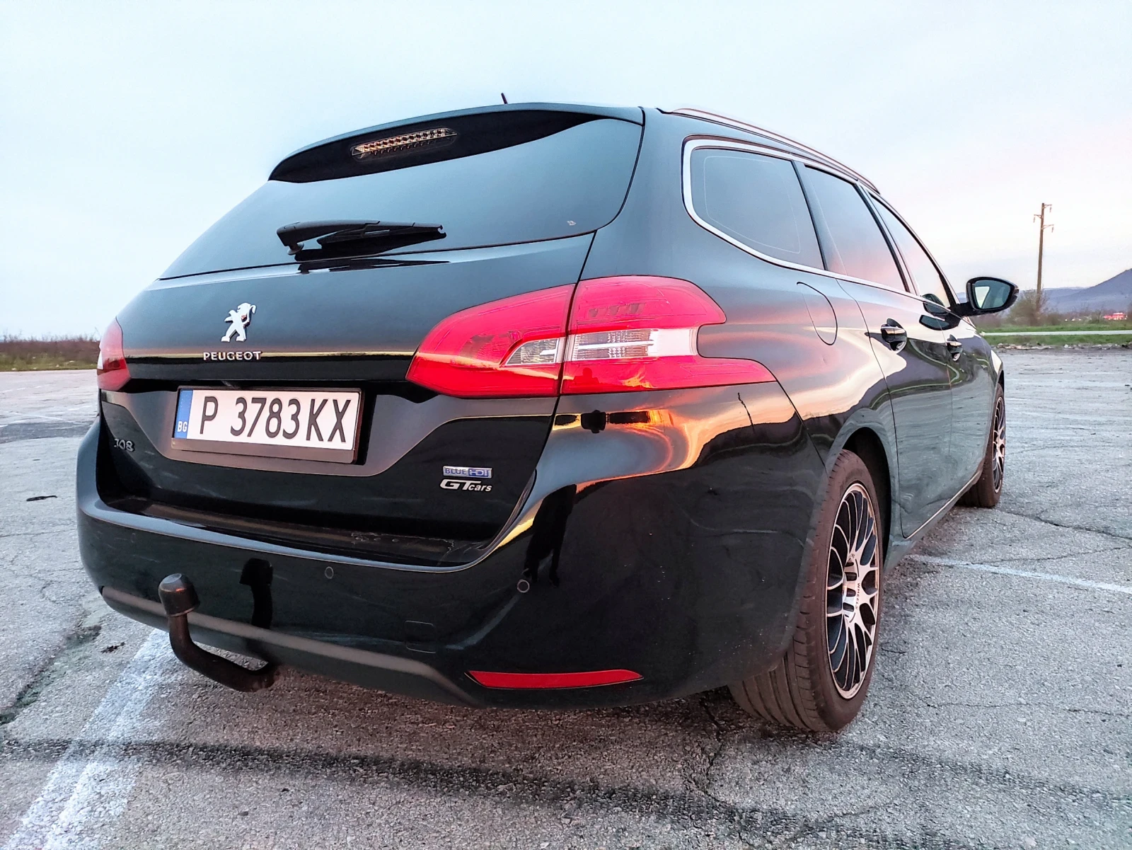 Peugeot 308 1.6 blueHDI, снимка 4 - Автомобили и джипове - 54650539