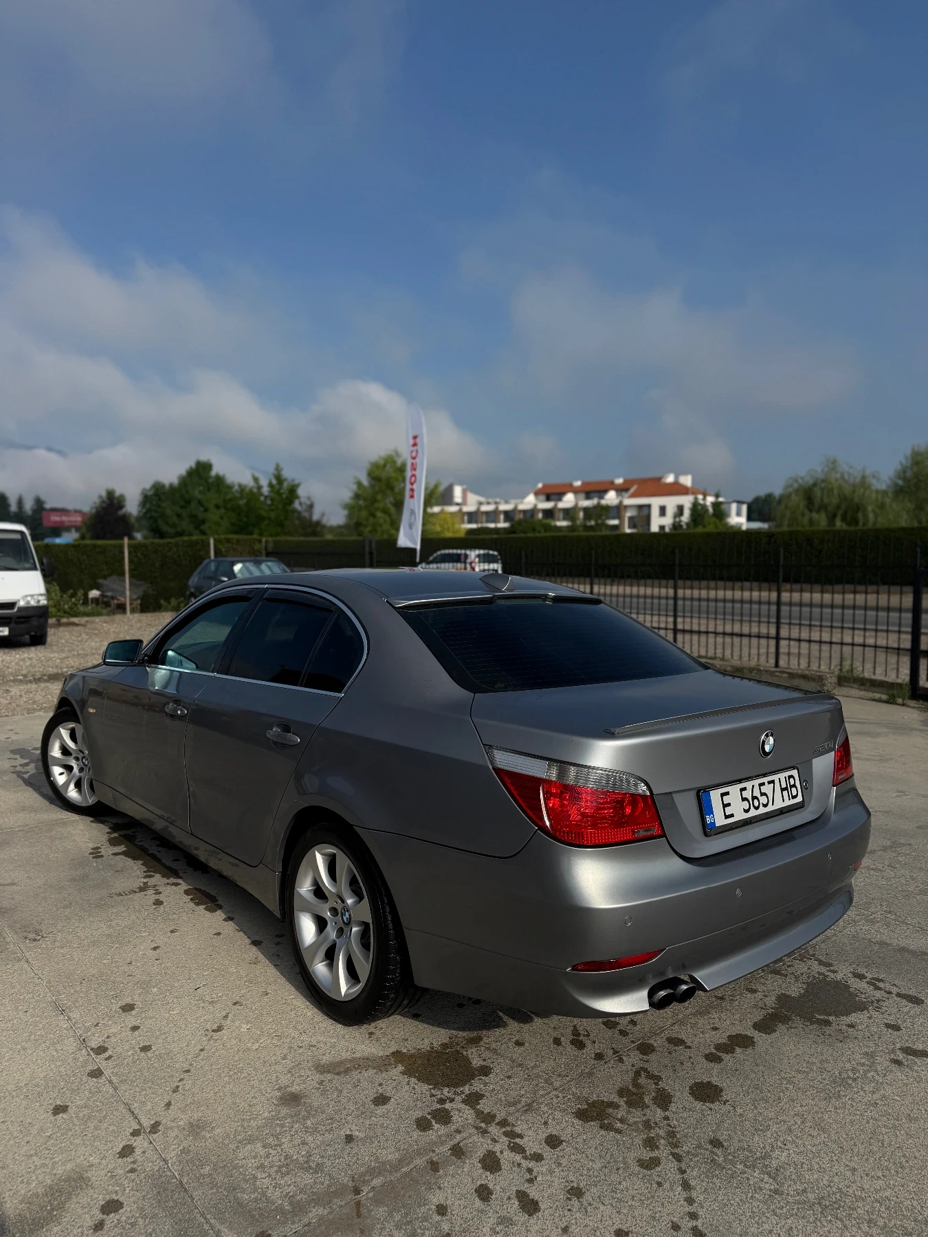 BMW 520 520i Бартер, снимка 4 - Автомобили и джипове - 54746054