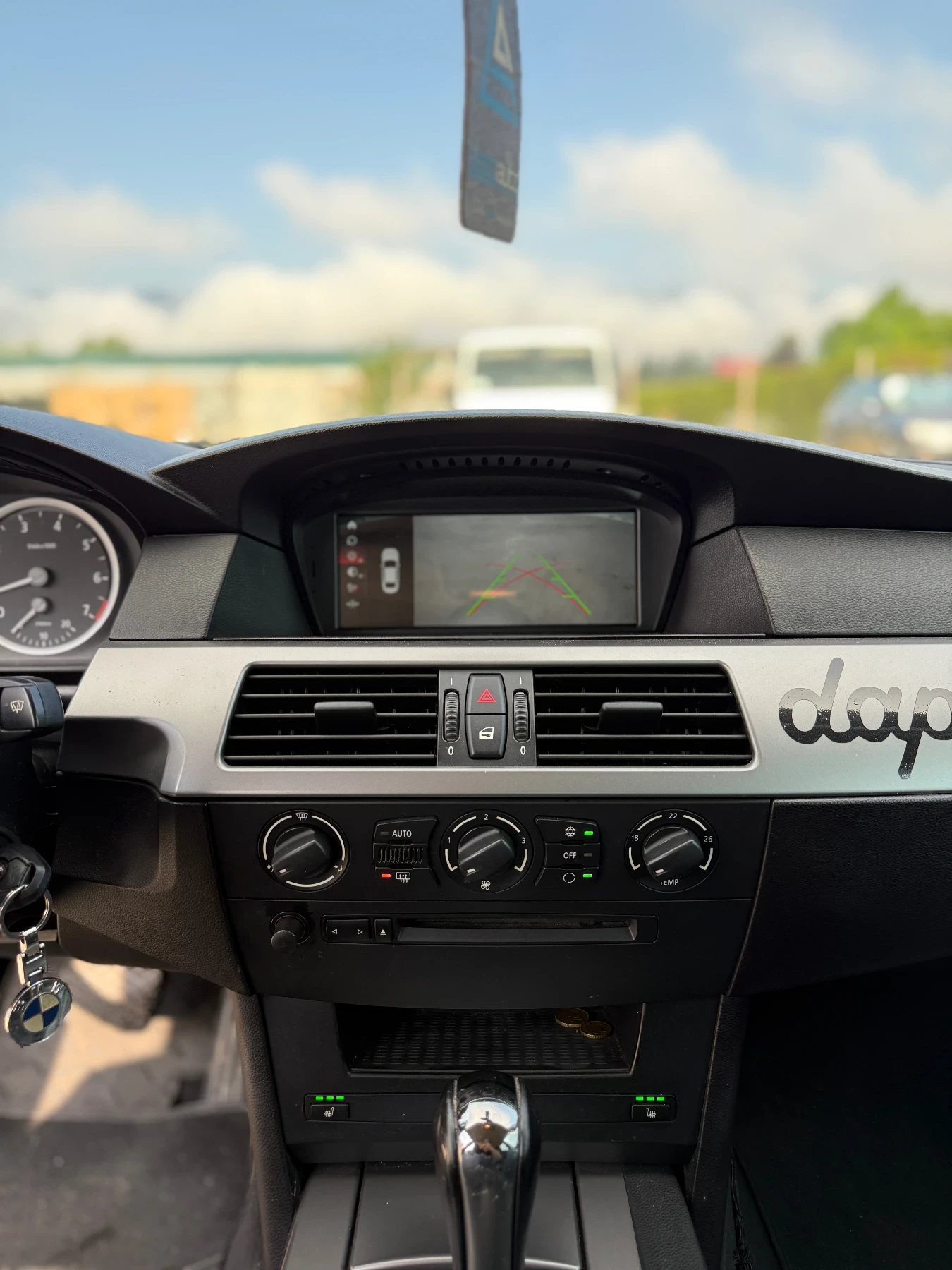BMW 520 520i Бартер, снимка 7 - Автомобили и джипове - 54746054