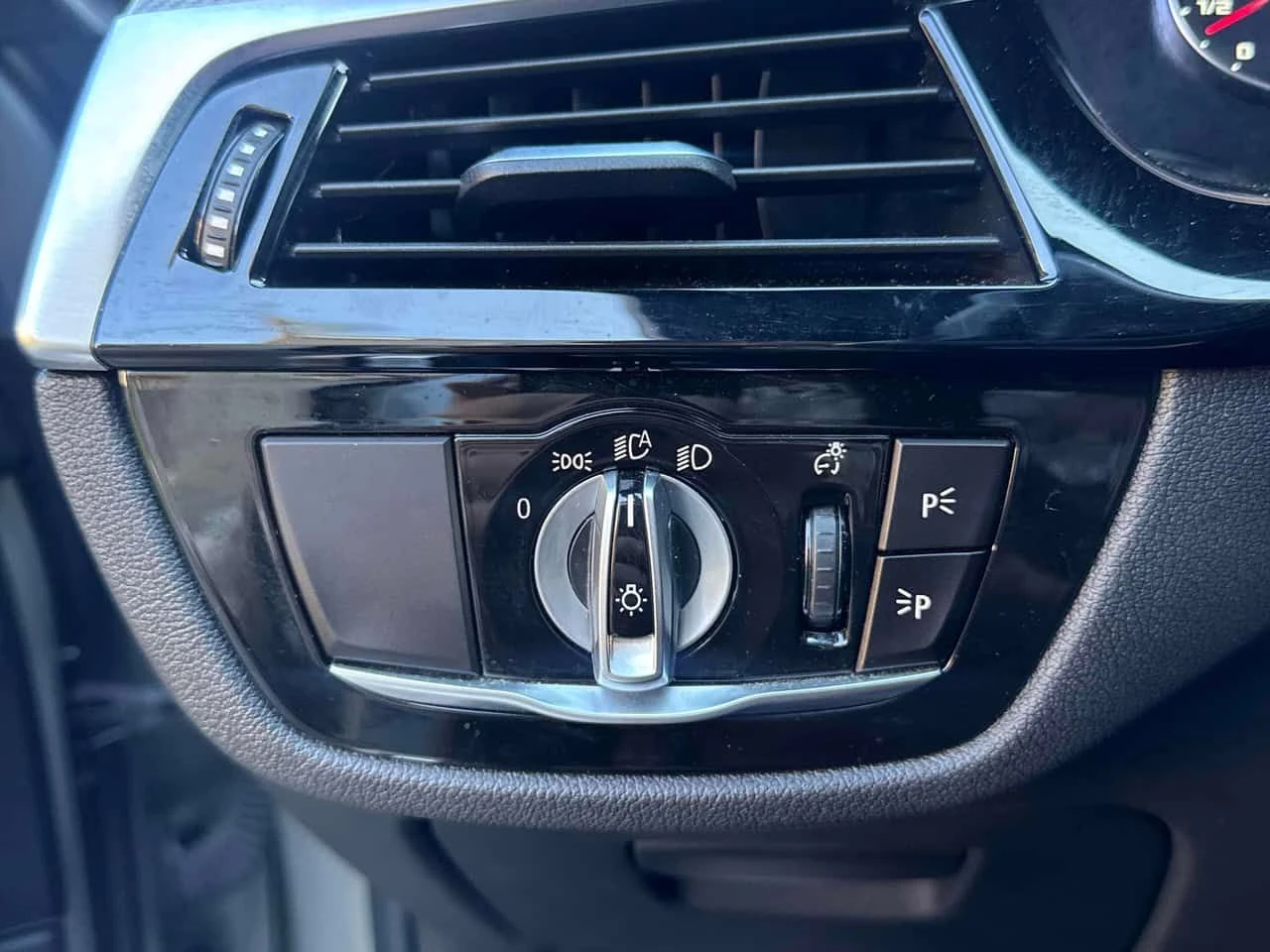 BMW M5 * Sedan * CARFAX * ��� ������������ ������ | Mobile.bg � ����������� 13
