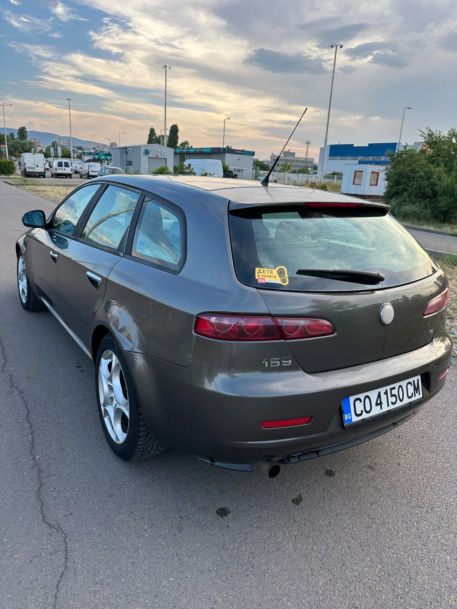 Alfa Romeo 159 1.9 JTD, снимка 5 - Автомобили и джипове - 55151892
